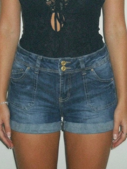 High-Rise Blue Denim Cuffed Jean Shorts For Women